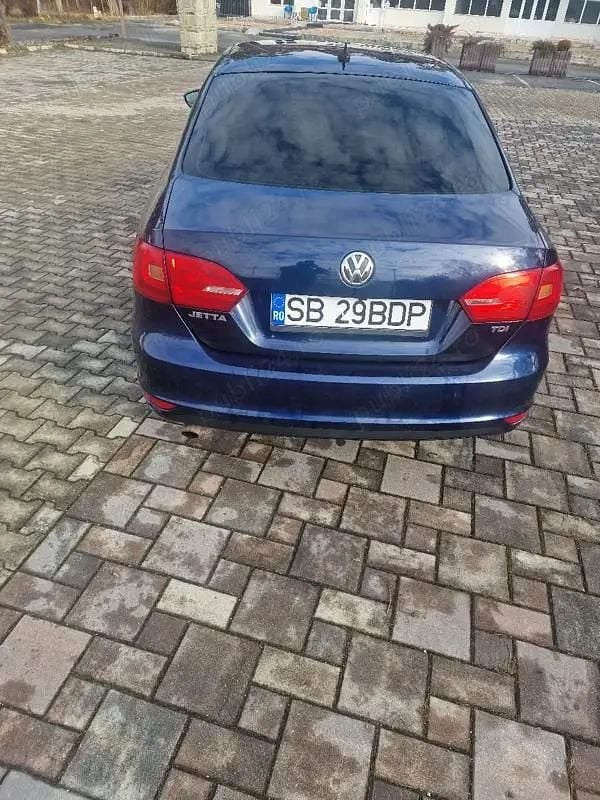Second-hand VW Jetta 140 CP (102 kW) 2012 Berlinǎ