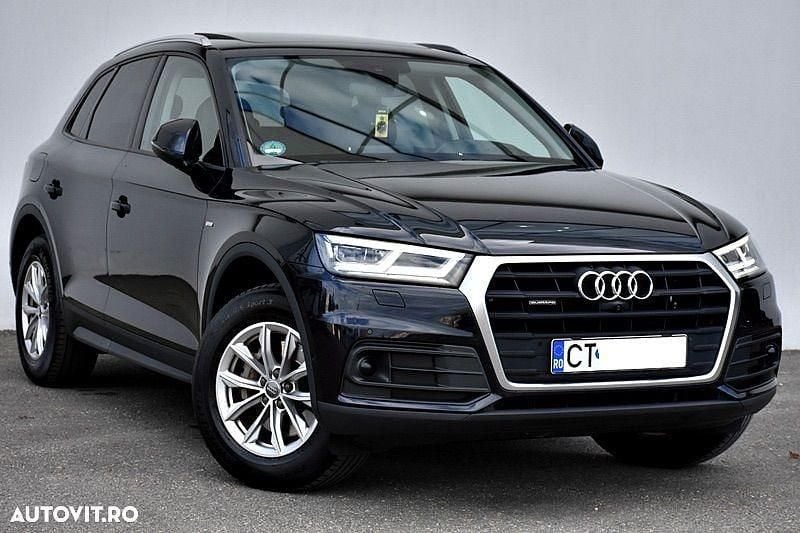 Culoarealbastru Utilizat 2018 Audi Q5 S-line plus SUV | 24.998 EUR (Puțin scump) - Imagine 1/4