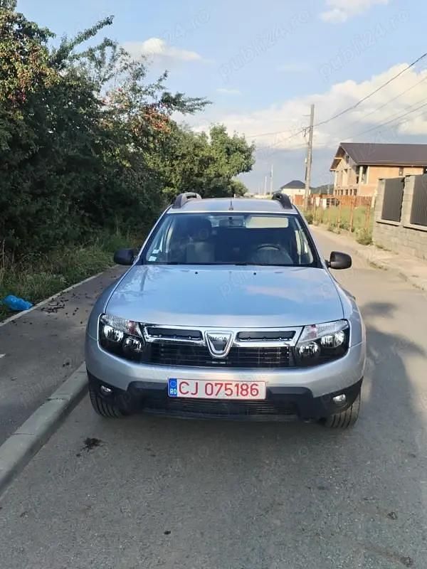 Utilizat 2013 Dacia Duster SUV | 6.100 EUR (Preț bun) - Imagine 1/4