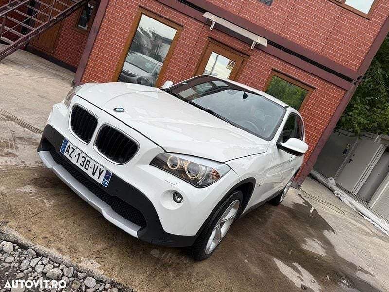 Culoarealb Utilizat 2011 BMW X1 Shadowline SUV | 7.500 EUR (Puțin scump) - Imagine 1/4