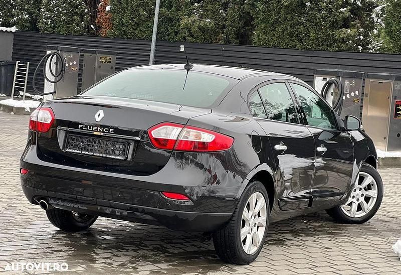 Second-hand Renault Fluence 110 CP (80 kW) 2012 Culoarenegru Berlinǎ