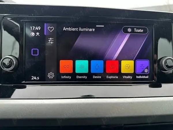 Second-hand VW Golf VIII 116 CP (85 kW) 2021 Hatchback