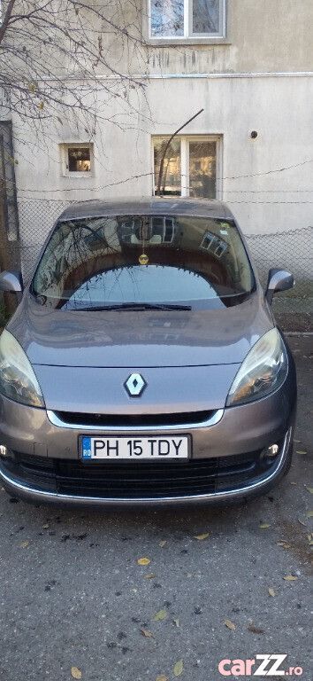 Utilizat 2012 Renault Grand Scénic III Monovolum | 4.800 EUR (Preț OK) - Imagine 1/4