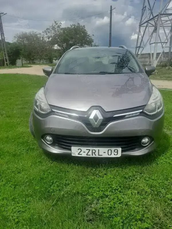 Utilizat 2015 Renault Clio IV Hatchback | 5.350 EUR (Preț OK) - Imagine 1/4
