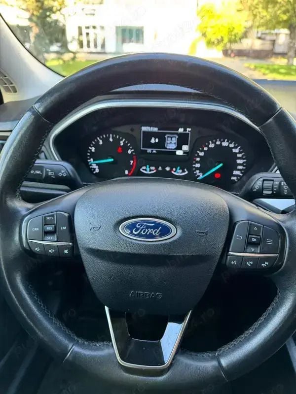 Utilizat 2019 Ford Focus ST Berlinǎ | 9.700 EUR (Preț OK) - Imagine 1/4