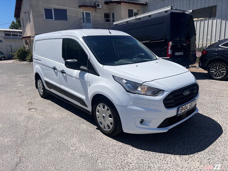 Alb Utilizat 2019 Ford Transit Monovolum | 8.690 EUR (Super Preț) - Imagine 1/4