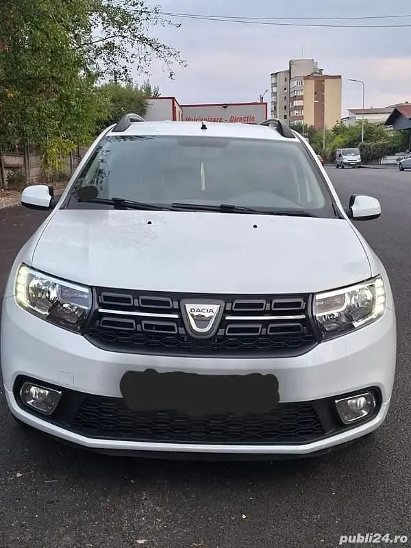 Alb Utilizat 2019 Dacia Logan Berlinǎ | 7.500 EUR (Puțin scump) - Imagine 1/4