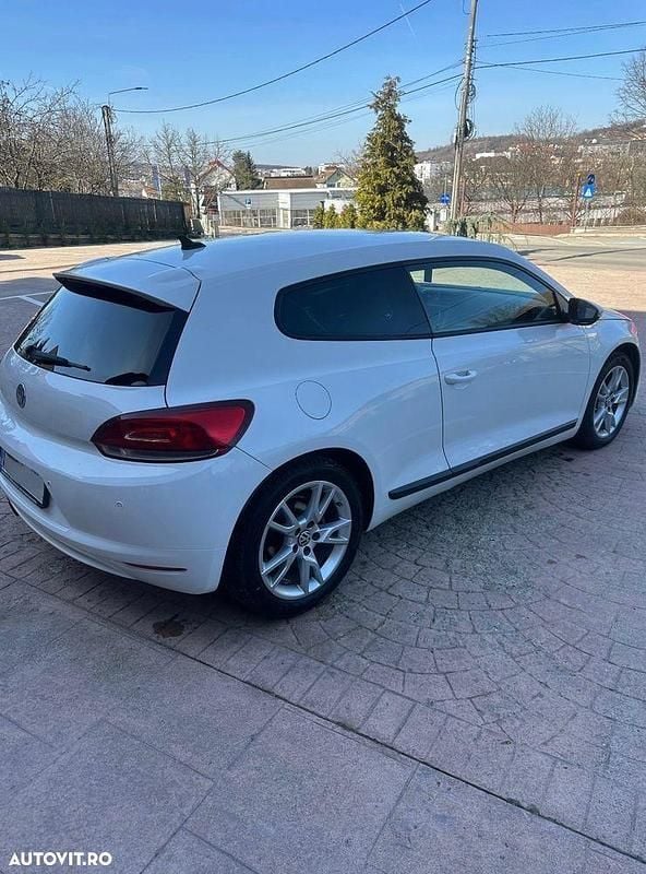 Second-hand VW Scirocco 140 CP (102 kW) 2011 Culoarealb Coupe