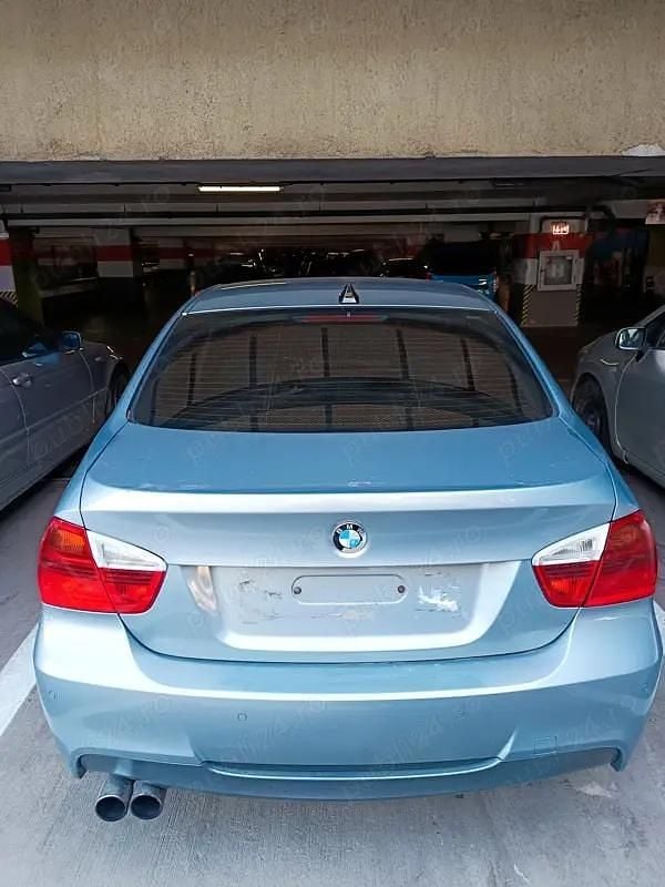 Second-hand BMW 320 150 CP (110 kW) 2005 Berlinǎ