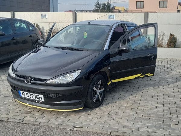 Utilizat 2007 Peugeot 206 Hatchback | 1.720 EUR - Imagine 1/3