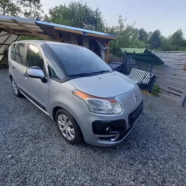 Gri Utilizat 2012 Citroën C3 Monovolum | 2.800 EUR - Imagine 1/4