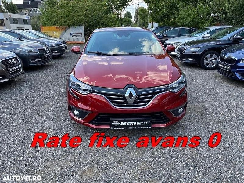 Culoarerosu Utilizat 2018 Renault Mégane GT Line GT-Line Berlinǎ | 9.950 EUR - Imagine 1/4