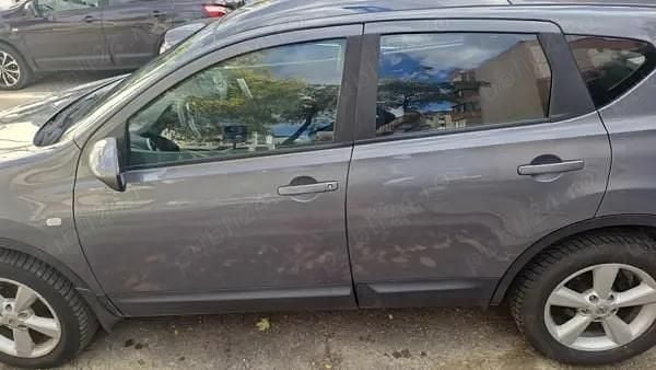 Utilizat 2007 Nissan Qashqai SUV | 5.200 EUR (Puțin scump) - Imagine 1/4