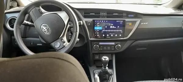 Utilizat 2013 Toyota Auris Berlinǎ | 6.900 EUR - Imagine 1/4