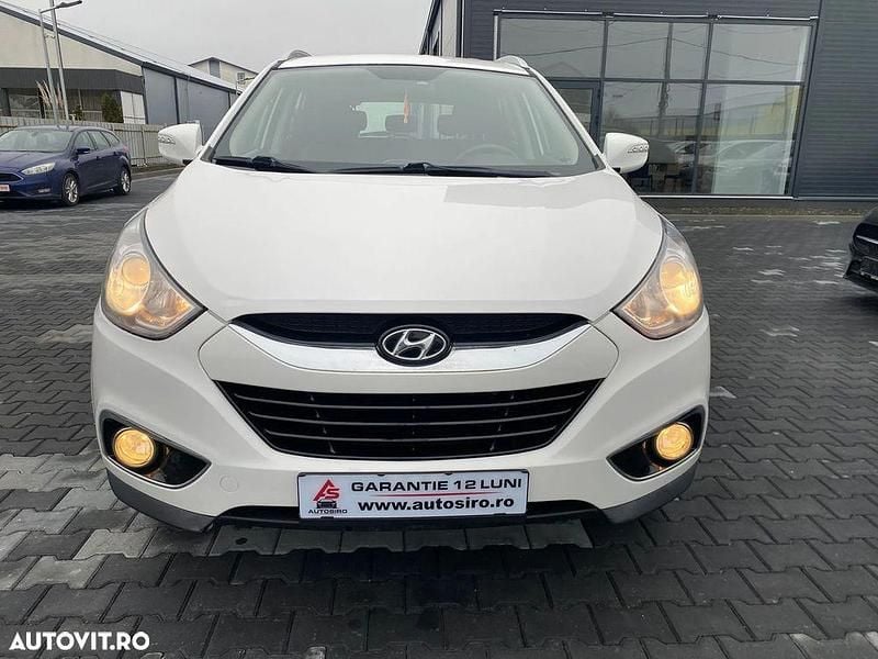 Second-hand Hyundai ix35 136 CP (100 kW) 2011 Culoarealb SUV