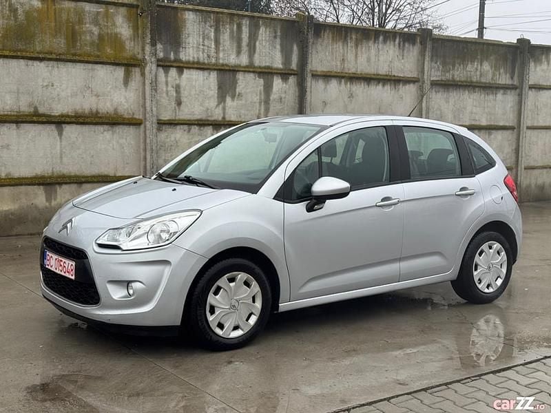 Gri Second-hand 2012 Citroën C3 Hatchback | 2.750 EUR - Imagine 1/4