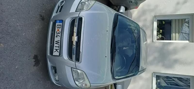 Argintiu Utilizat 2011 Chevrolet Aveo Berlinǎ | 2.000 EUR - Imagine 1/4