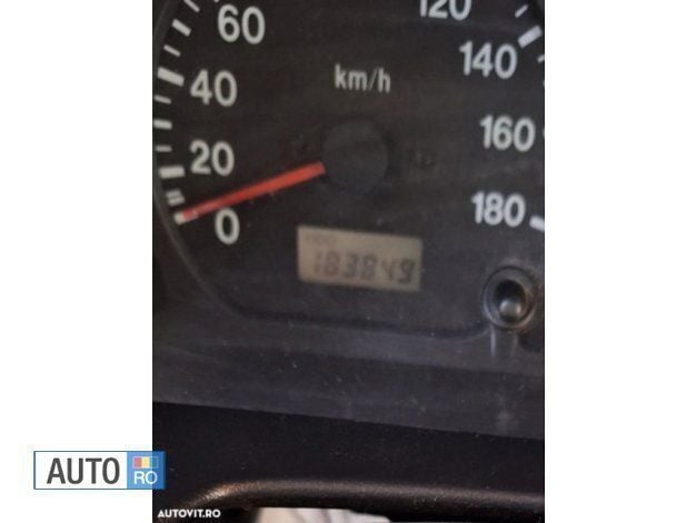 Second-hand Suzuki Jimny 82 CP (60 kW) 2002 Rosu SUV