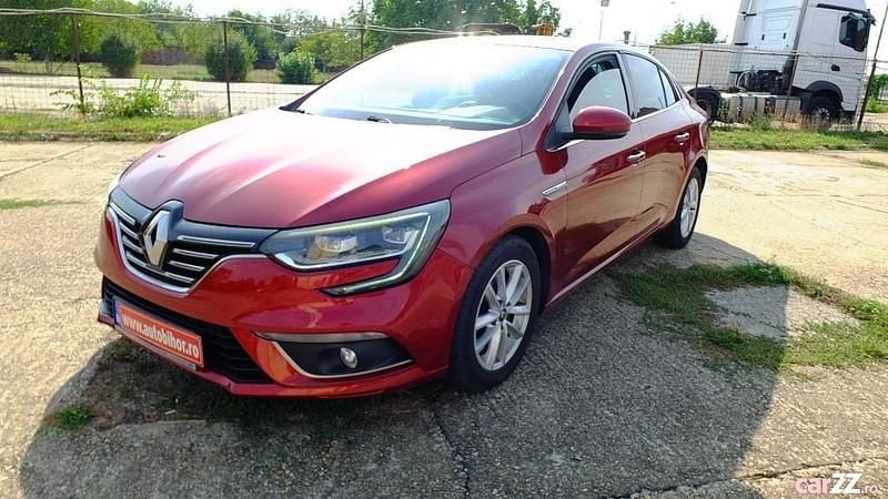 Utilizat 2017 Renault Mégane IV Zen Break | 12.750 EUR - Imagine 1/4