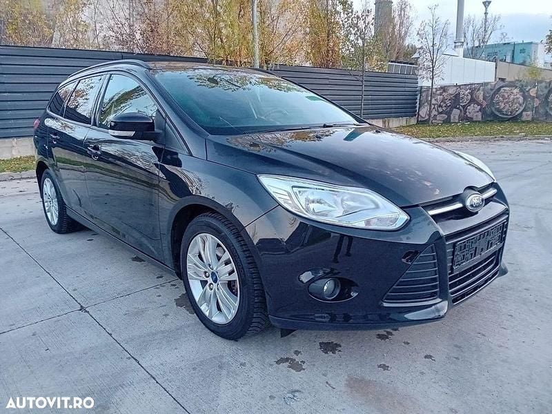 Negru Utilizat 2014 Ford Focus Business Edition Break | 3.950 EUR (Super Preț) - Imagine 1/4