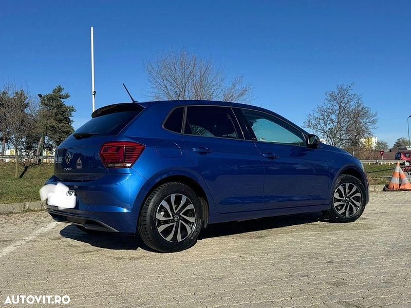 Second-hand VW Polo Active 110 CP (80 kW) 2021 Culoarealbastru Hatchback