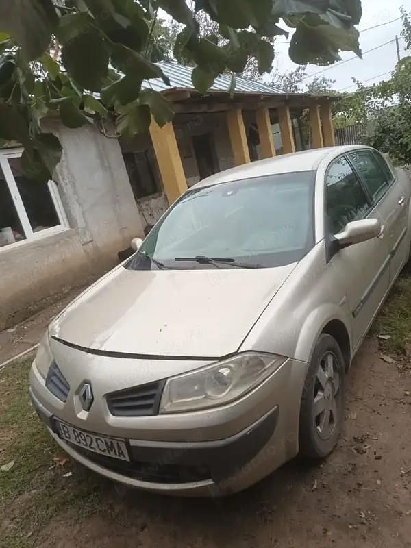 Bej Utilizat 2007 Renault Mégane II Berlinǎ | 2.500 EUR (Puțin scump) - Imagine 1/4