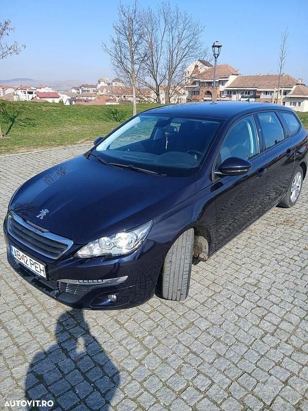 Second-hand Peugeot 308 Business-Line 120 CP (88 kW) 2016 Culoarealbastru Break