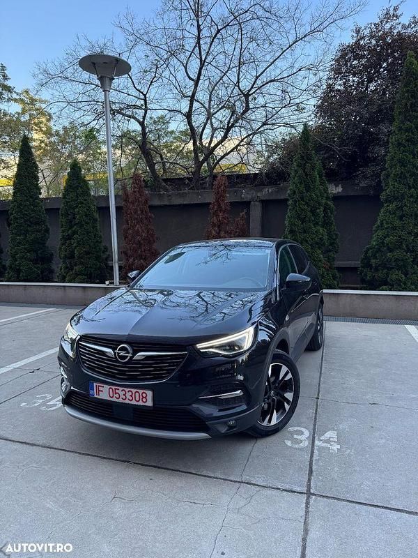 Culoarenegru Utilizat 2020 Opel Grandland X SUV | 12.700 EUR (Preț OK) - Imagine 1/4