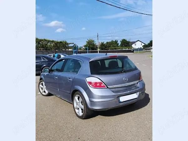 Utilizat 2005 Opel Astra Hatchback | 1.600 EUR (Preț OK) - Imagine 1/4