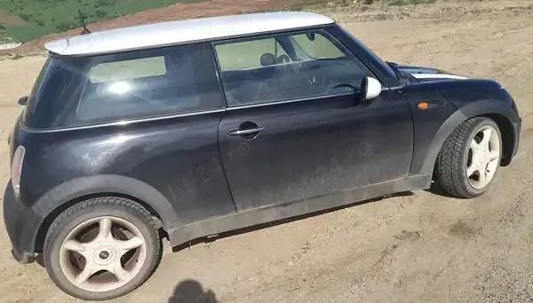 Utilizat 2002 Mini Cooper Hatchback | 990 EUR (Preț OK) - Imagine 1/4