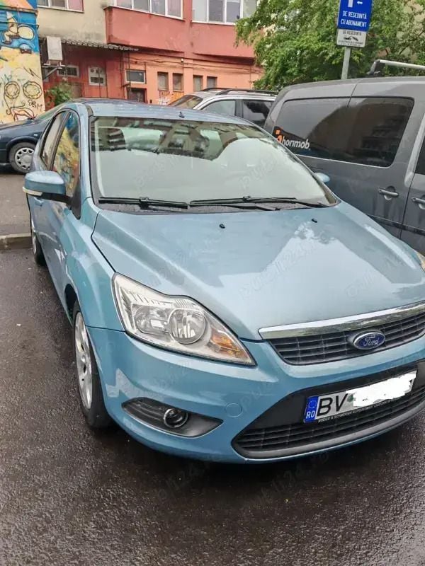 Utilizat 2008 Ford Focus Hatchback | 2.250 EUR (Preț OK) - Imagine 1/4