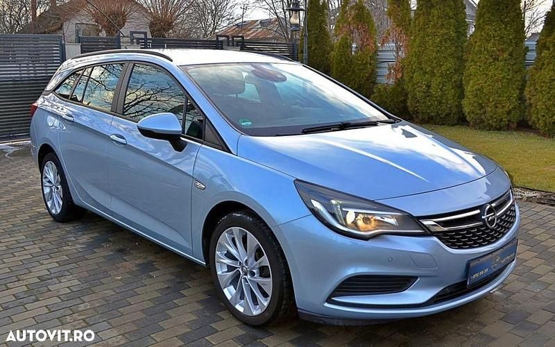 Second-hand Opel Astra Dynamic 110 CP (80 kW) 2018 Culoaregri Break