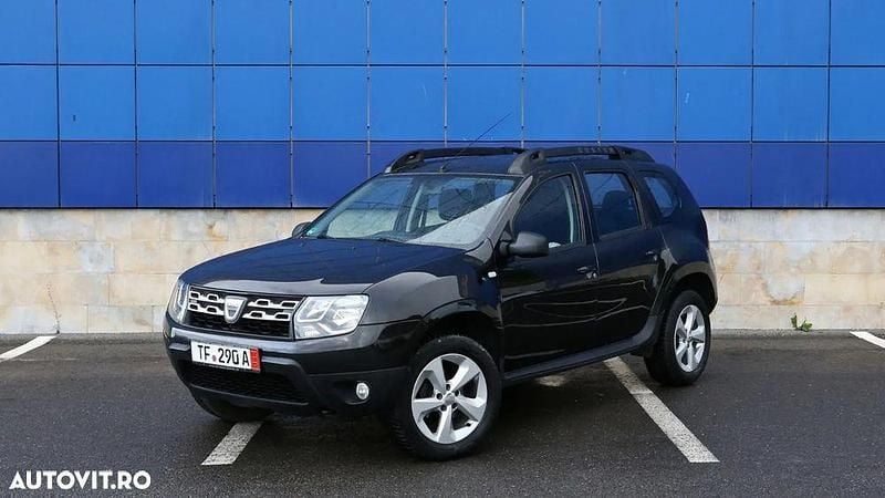 Culoarenegru Utilizat 2014 Dacia Duster SUV | 6.999 EUR (Preț bun) - Imagine 1/4