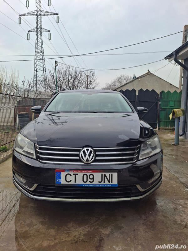Negru Utilizat 2012 VW Passat Berlinǎ | 7.300 EUR (Puțin scump) - Imagine 1/4