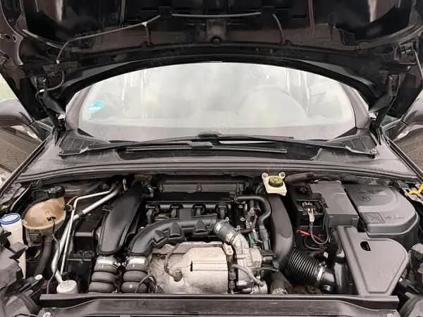 Second-hand Peugeot 308 125 CP (91 kW) 2010 Hatchback