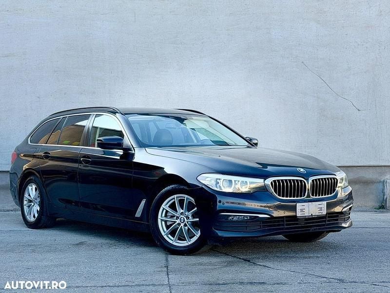 Culoarenegru Utilizat 2019 BMW 520 Sport Line Break | 14.999 EUR (Super Preț) - Imagine 1/4