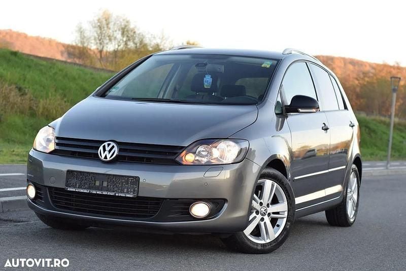 Culoaregri Utilizat 2013 VW Golf VII Match Hatchback | 5.690 EUR (Super Preț) - Imagine 1/4