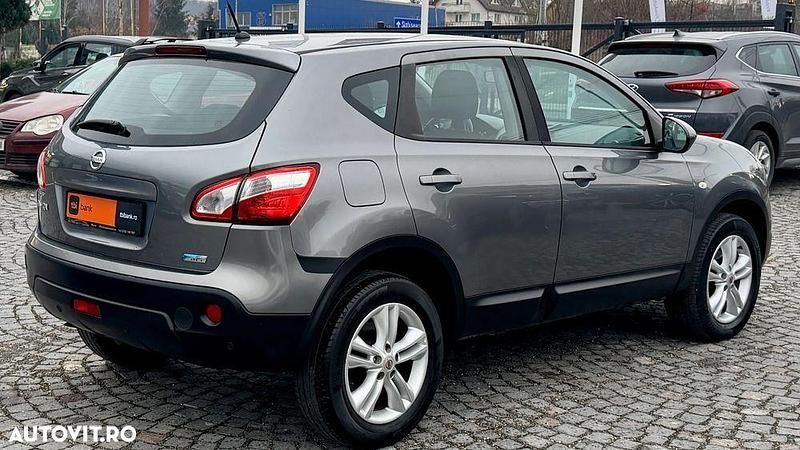 Second-hand Nissan Qashqai 130 CP (95 kW) 2012 Culoaregri SUV