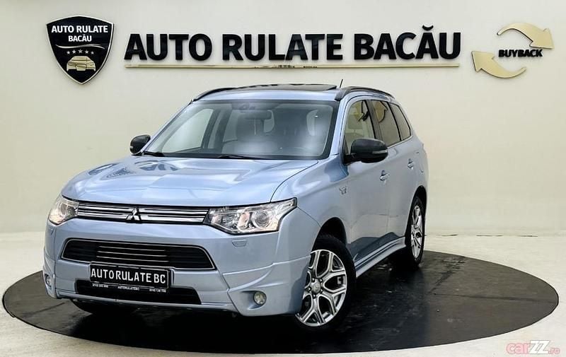 Utilizat 2014 Mitsubishi Outlander P-HEV SUV | 11.690 EUR (Preț bun) - Imagine 1/4