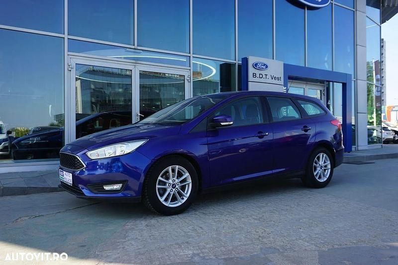 Albastru Utilizat 2016 Ford Focus Break | 6.890 EUR (Preț OK) - Imagine 1/4
