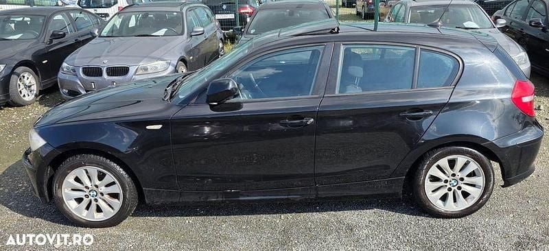 Second-hand BMW 120 Lifestyle 177 CP (130 kW) 2010 Culoarenegru Hatchback