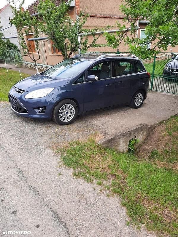Culoaregri Utilizat 2011 Ford Grand C-Max Titanium Monovolum | 5.200 EUR (Preț OK) - Imagine 1/4