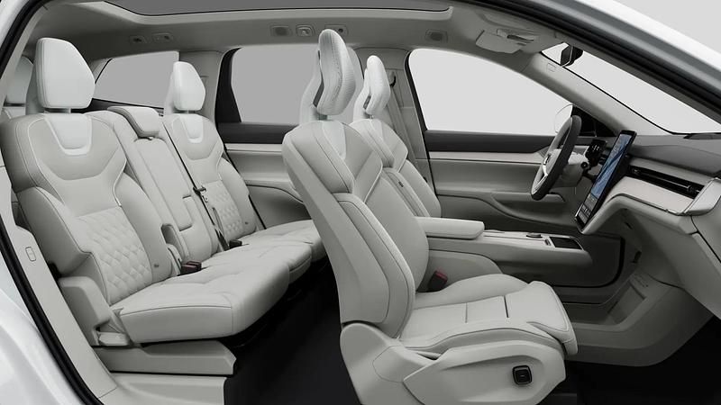 Nouă Volvo EX90 Ultra 300 kW (408 CP) 2025 ["crystal white"] SUV