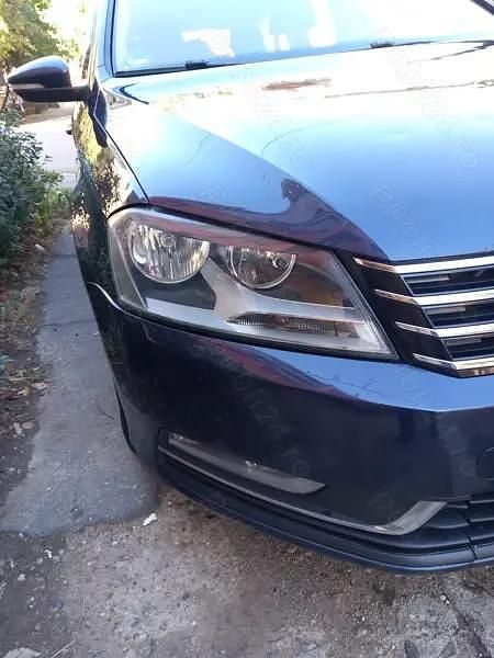 Utilizat 2013 VW Passat Break | 6.350 EUR (Preț bun) - Imagine 1/4