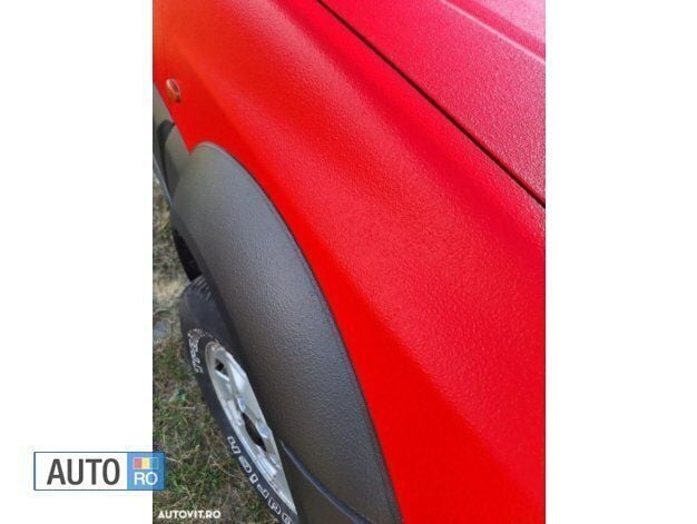 Second-hand Suzuki Jimny 82 CP (60 kW) 2002 Rosu SUV