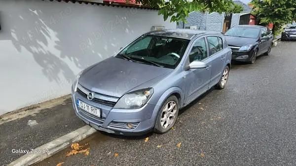Second-hand Opel Astra 101 CP (74 kW) 2006 Hatchback