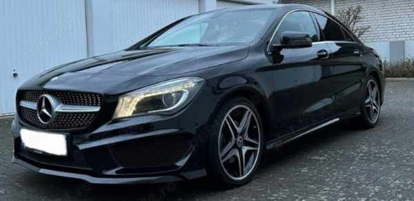 Negru Utilizat 2014 Mercedes CLA180 AMG line Berlinǎ | 13.500 EUR (Puțin scump) - Imagine 1/4