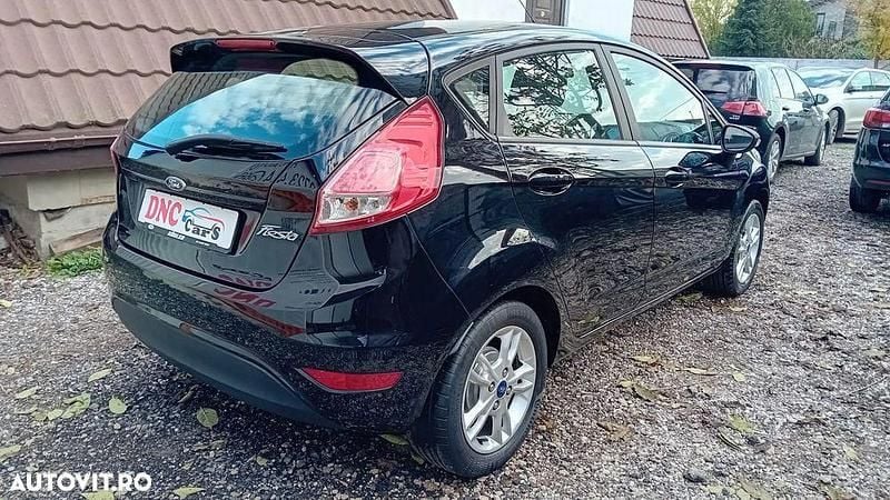 Second-hand Ford Fiesta 80 CP (58 kW) 2016 Culoarenegru