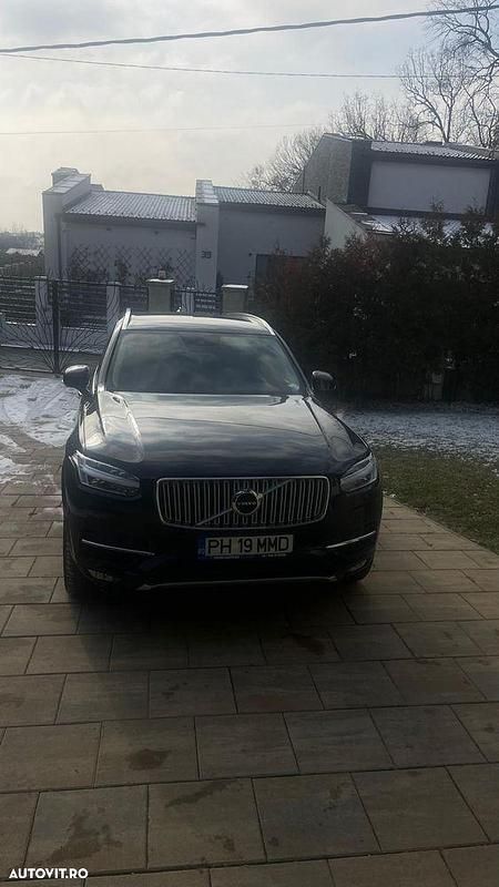 Culoarenegru Utilizat 2018 Volvo XC90 Inscription SUV | 31.900 EUR (Preț OK) - Imagine 1/4
