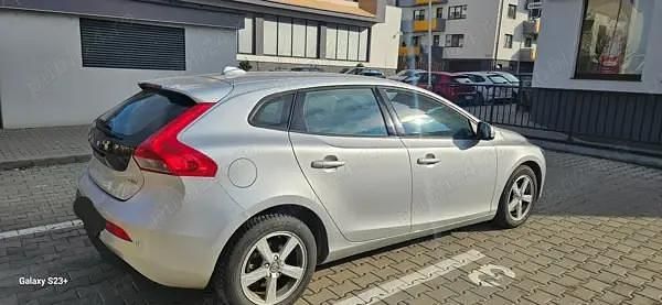 Second-hand Volvo V40 Business Edition 120 CP (88 kW) 2016 Gri Break